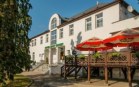 Hotel Bialy Domek